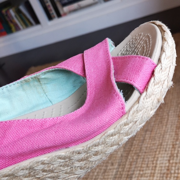 Crocs canvas wedges - Picture 3 of 13